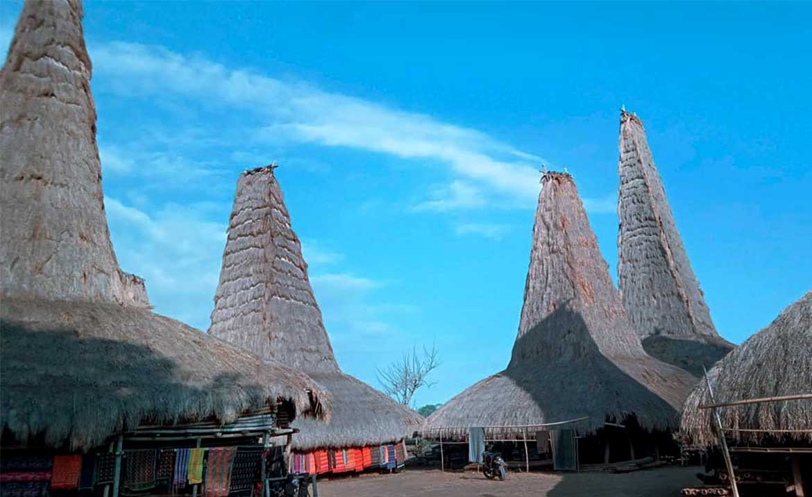wisata adat di sumba